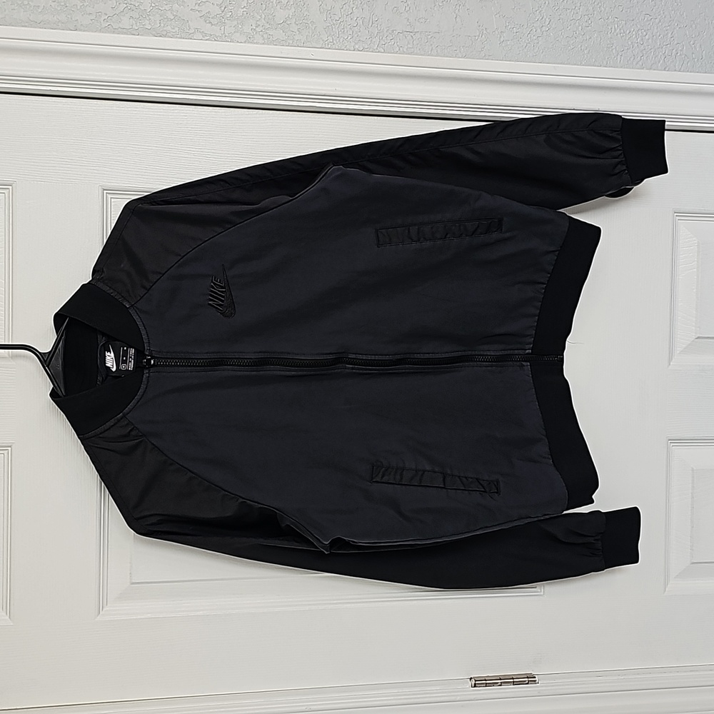 Nike bomber jacket
